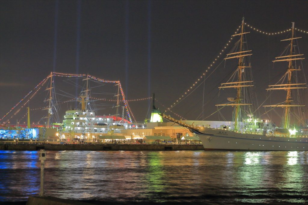 帆船フェスティバル　海王丸イルミネーションと神戸大橋イルミネーション