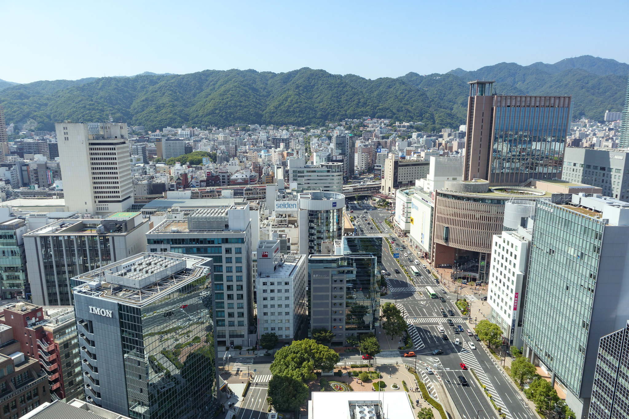 作例写真　神戸の風景　キヤノン 標準ズームレンズ EF-M15-45mm F3.5-6.3 IS STM