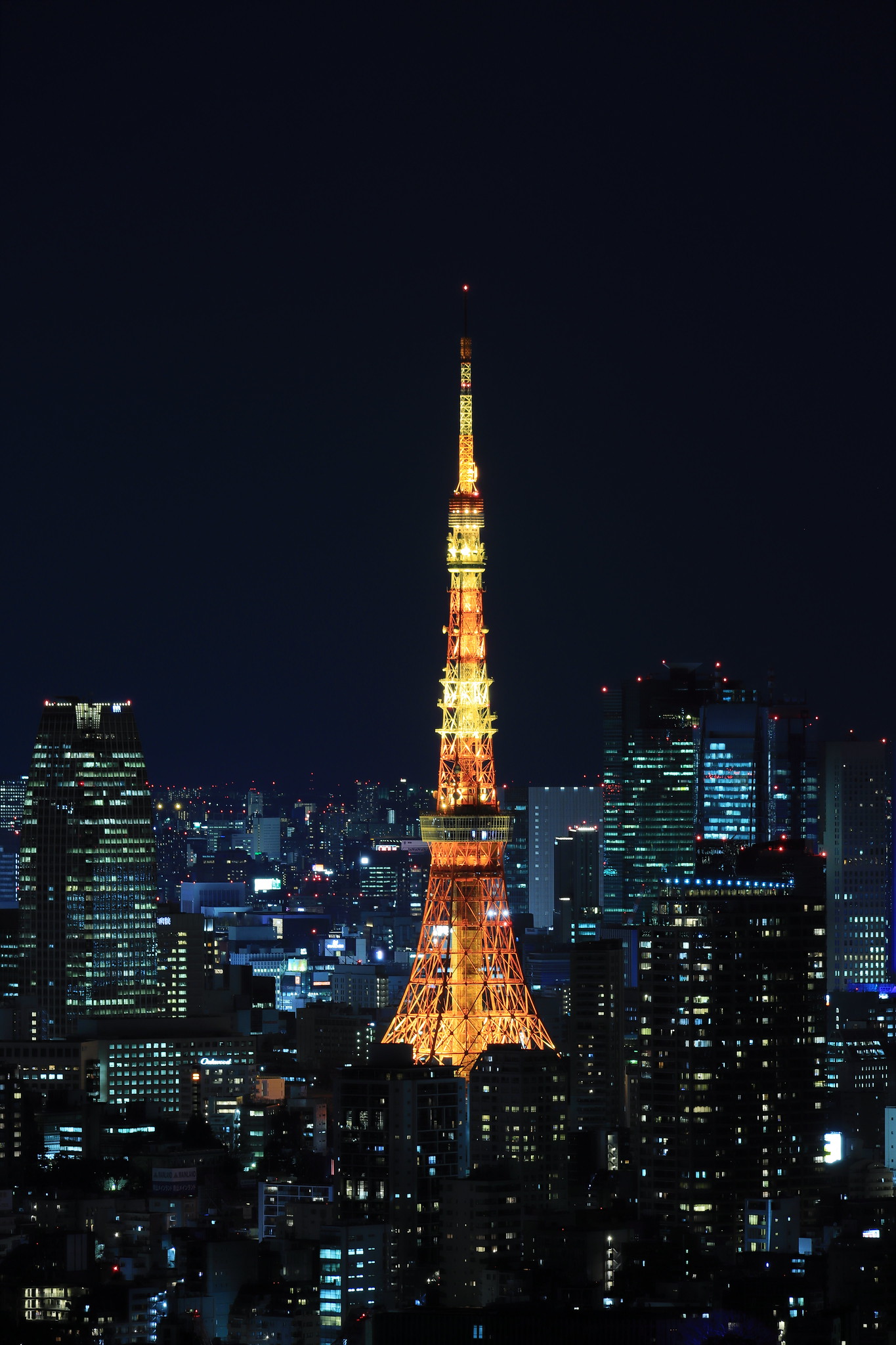夜景 夜の東京タワー 作例写真 キヤノン EF-M18-150mm F3.5-6.3 IS STM