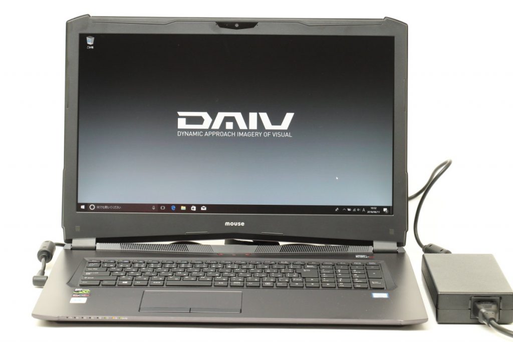 DAIV-NG7500S2-SH5と大きなACアダプター