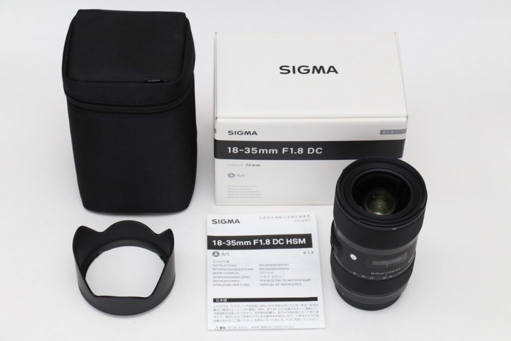 SIGMA 18-35mm F1.8 DC HSM ARTの付属品