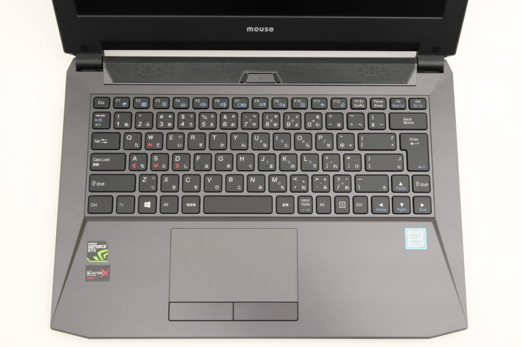 DAIV NG4500 キーボードとトラックパッド