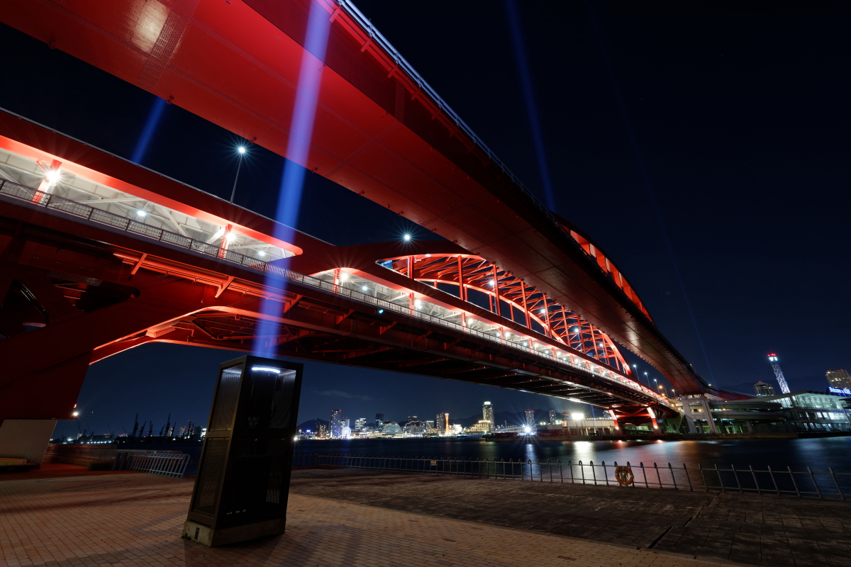 神戸大橋の夜景 広角レンズ RF15-35mm F2.8 L IS USMの作例写真