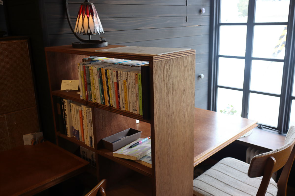 本を読んで過ごせるHOCOTO CAFE ホコトカフェ