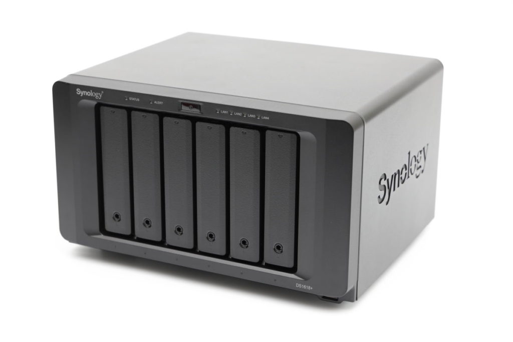 Synology DS1618+ NAS
