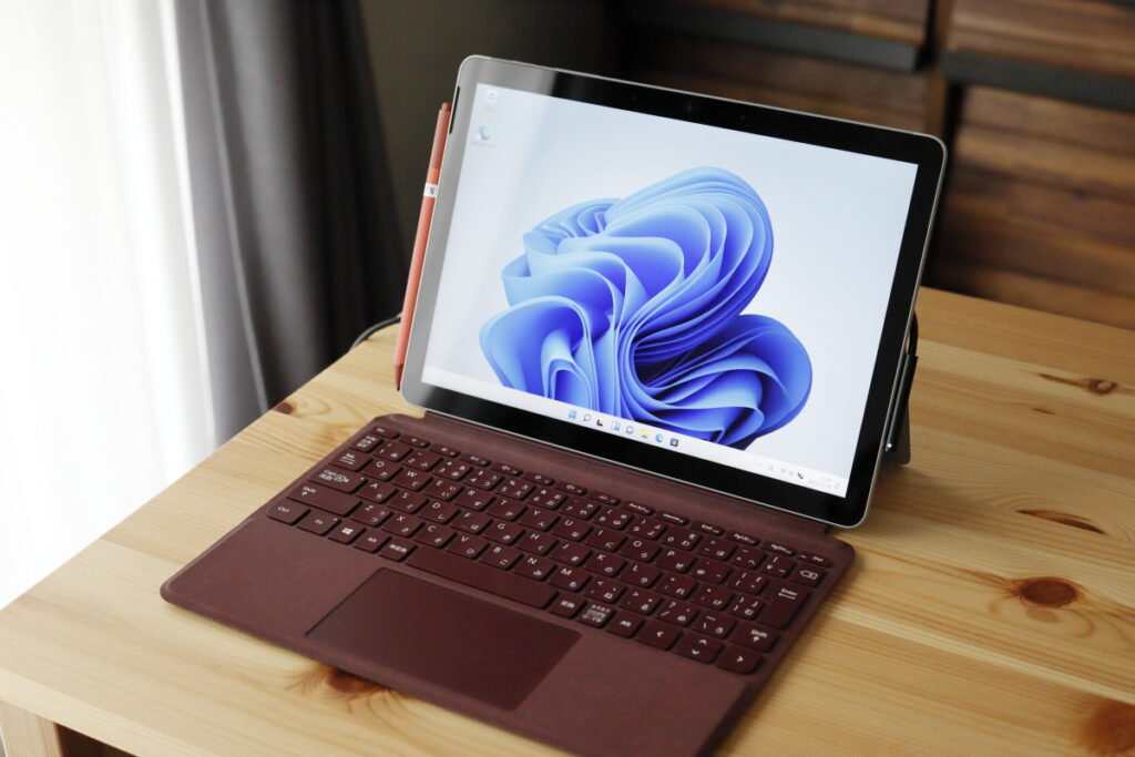 Surface Go 3レビュー！タッチスクリーンでタブレットとしても使えるノートPC