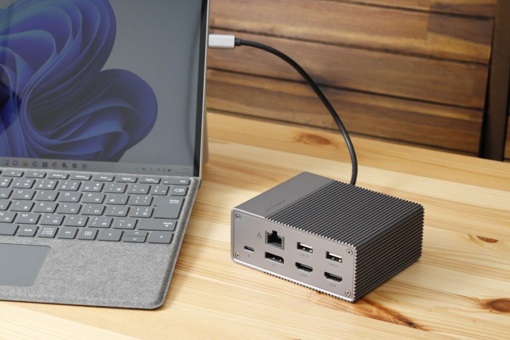 USB-Cドック Thunderbolt4ドック Thunderbolt3ドック　でインターフェイスの拡張が可能