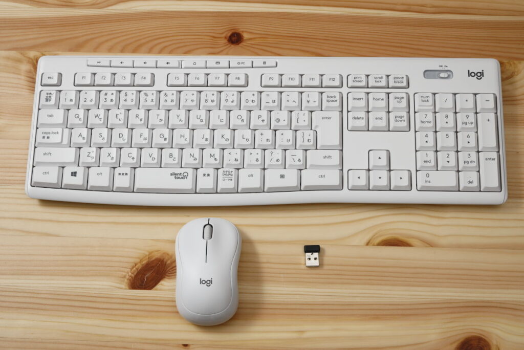 Logicool MK295　サイレントキーボードとマウスのセット