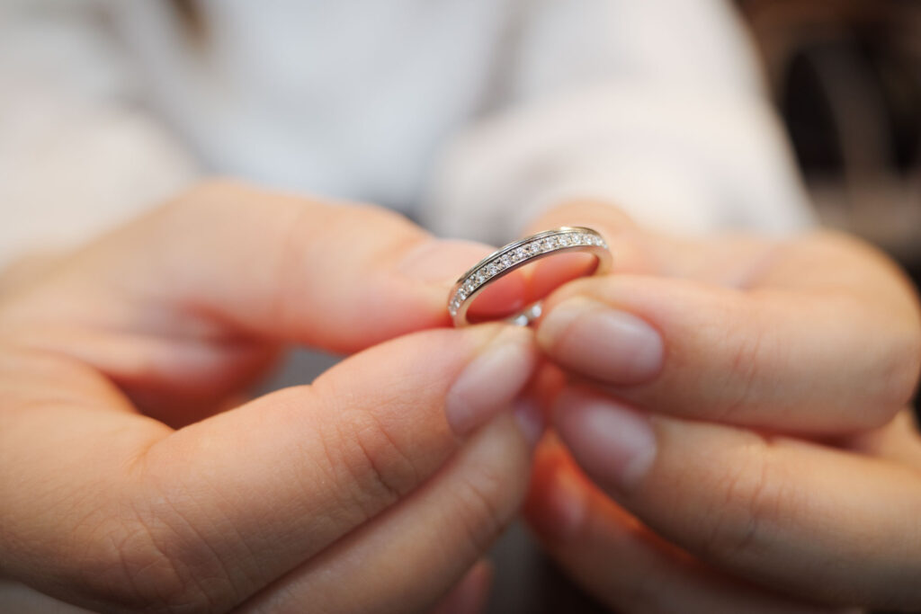 ラザールダイヤモンドの結婚指輪 ハンプトン