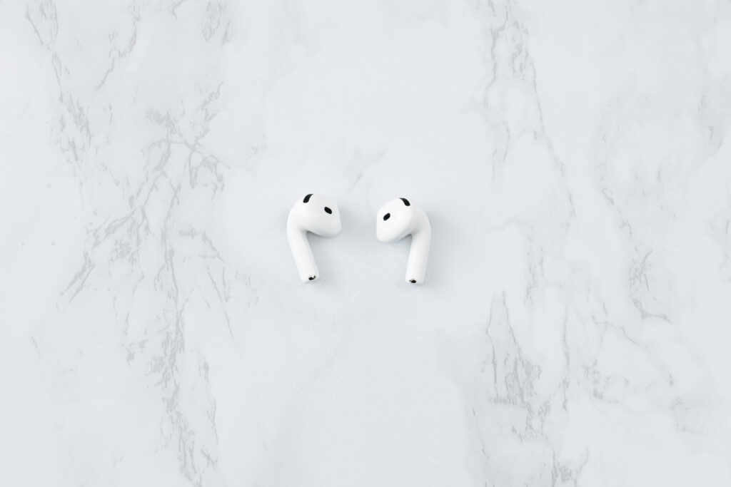 AirPods 4