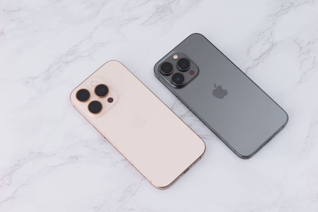 iPhone 16 Pro とiPhone 13 Pro