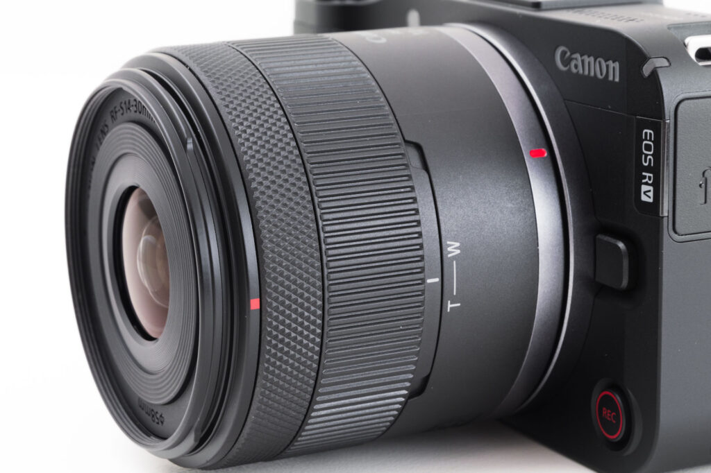 RF-S14-30mm F4-6.3 IS STM PZ