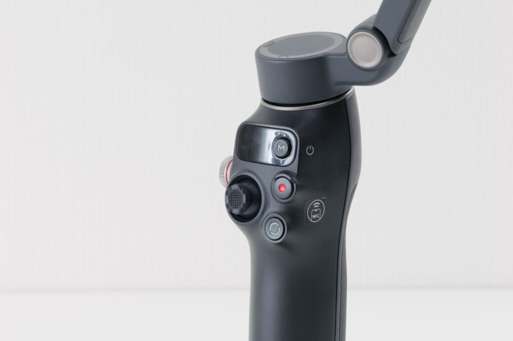 スマホジンバル Osmo Mobile 8