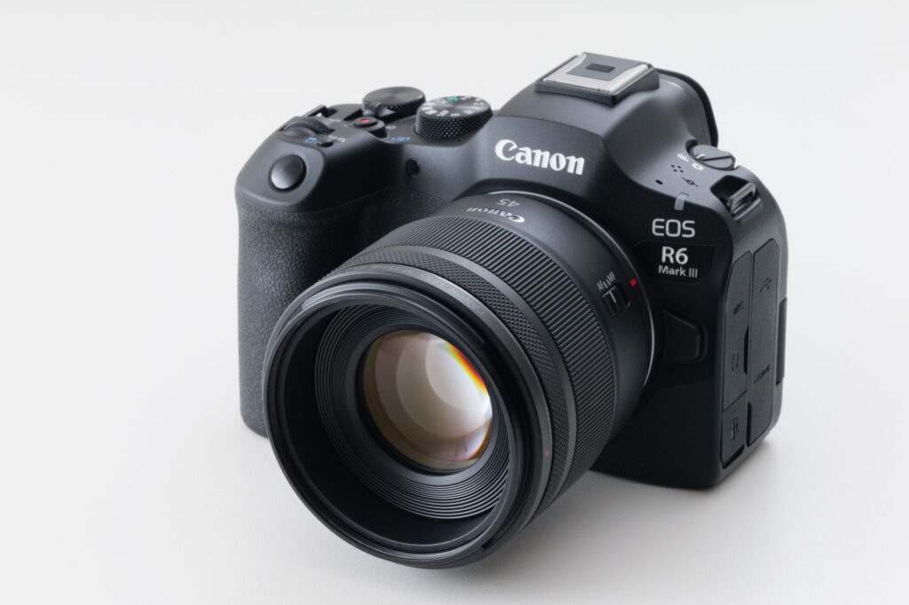 Canon RF45mm F1.2 STM