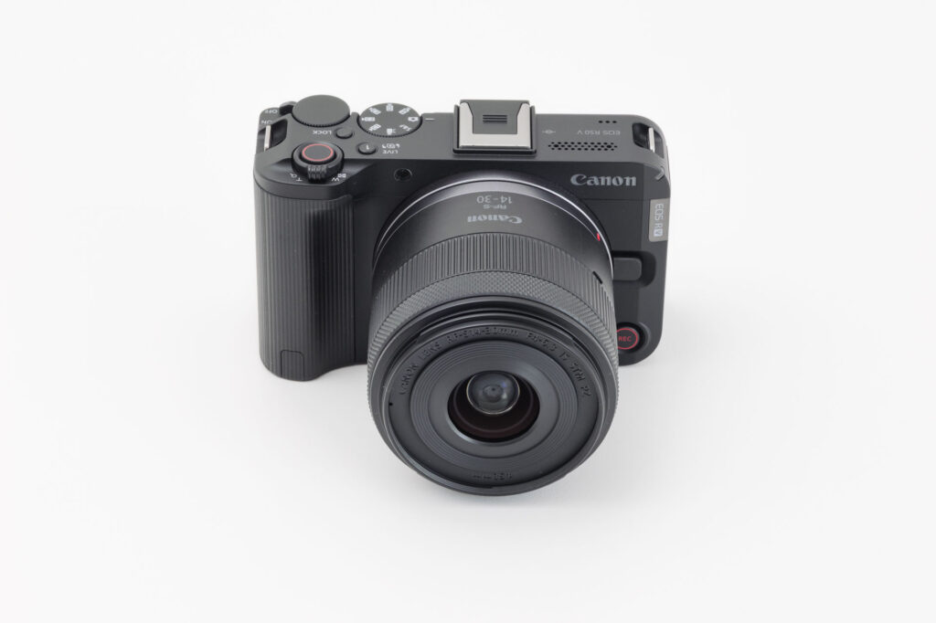 EOS R50 V　ブラック