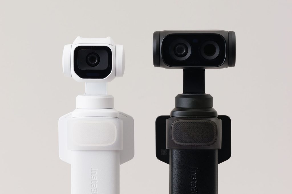 Insta360 Luna Pro と Luna Ultra のカメラ部を正面から並べた比較