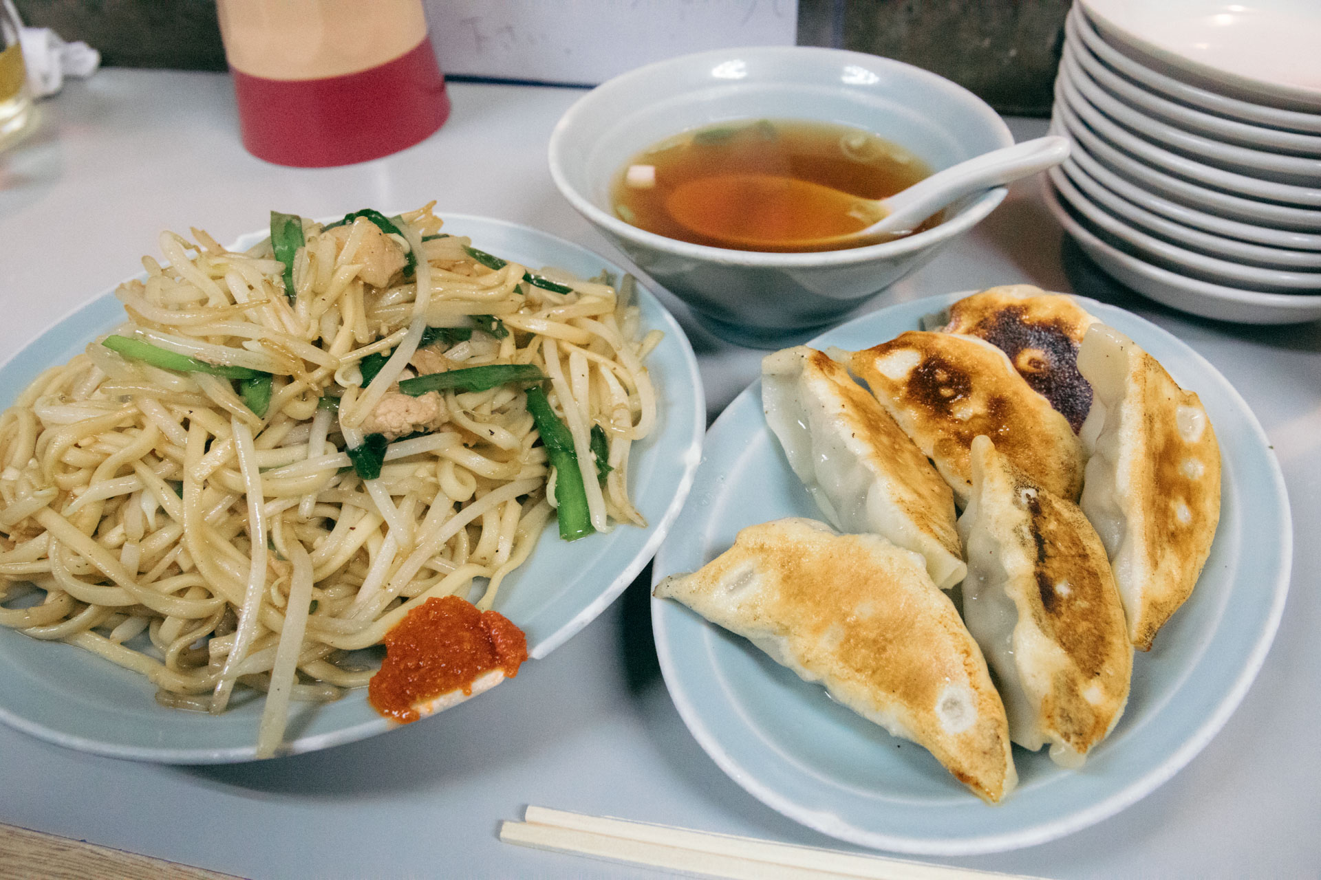 町中華の焼きそばと餃子